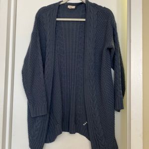 Knitted long cardigan